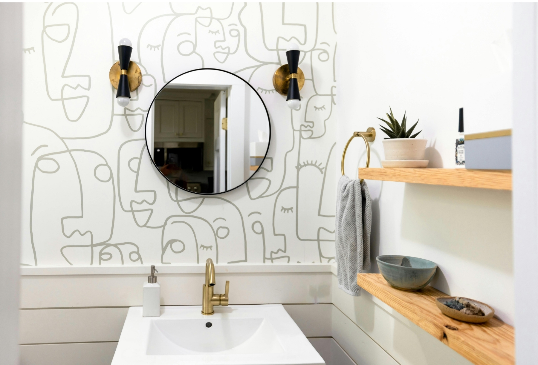 A well-appointed bathroom, the standard Simply Hosted holds its managed short-term rentals to